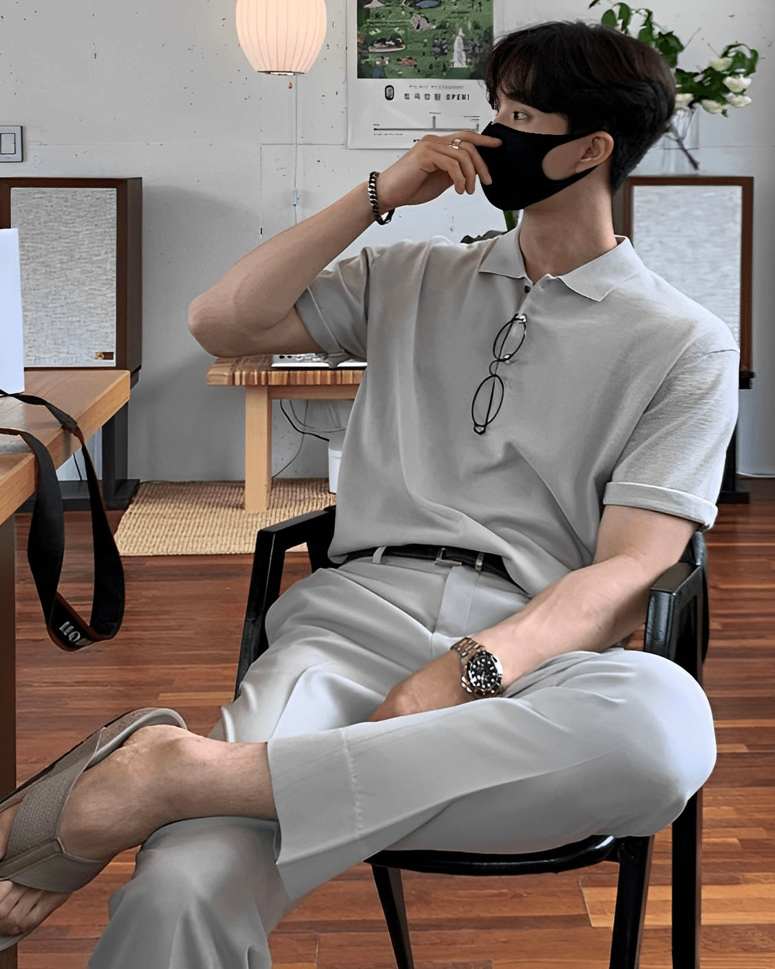 sleeved polo shirt